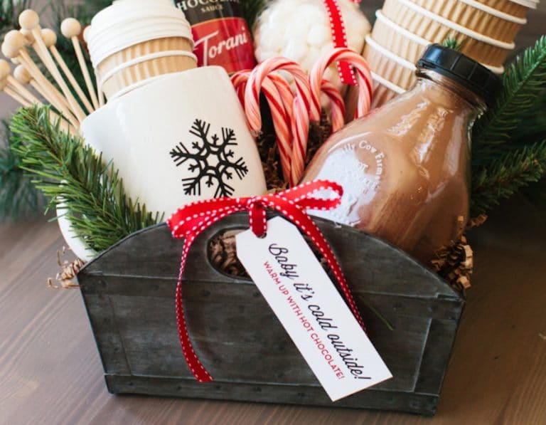 Festive-Gift-Hampers-For-the-2017-Holiday-Season