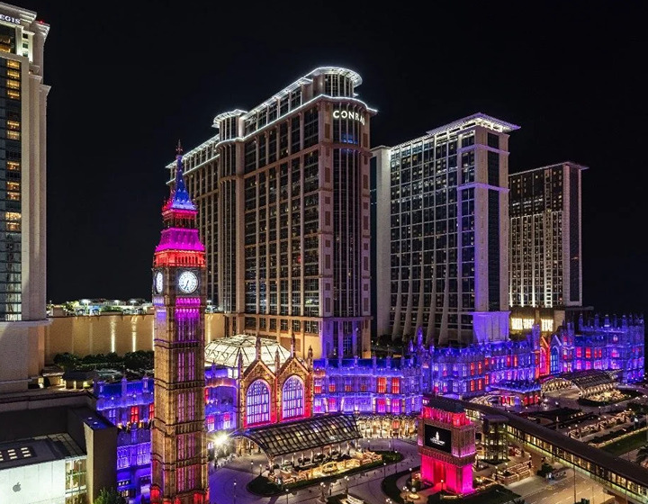 londoner lights and sound show macao hotel macau with kids