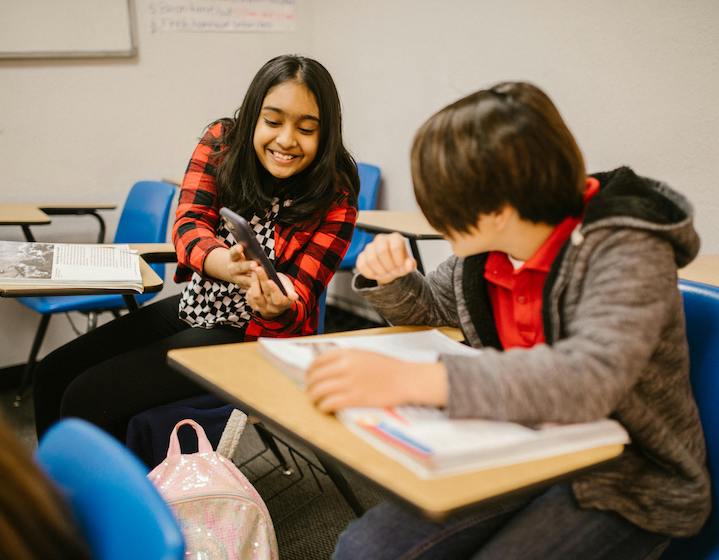 when should you give kids mobile phones in hong kong