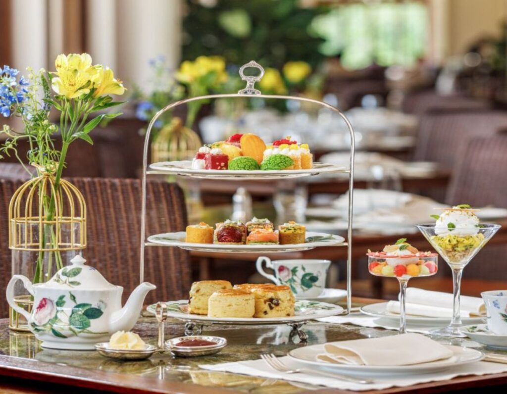 Discover the best afternoon teas scattered across Hong Kong!