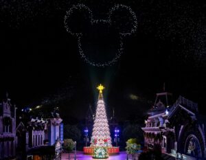 Festive Spots at Disneyland HK Christmas 2024